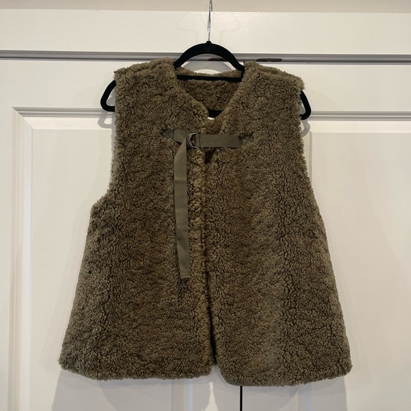 Anthropologie Sherpa Army Green Vest One Size - Picture 1 of 7
